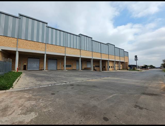 4,824M² WAREHOUSE TO LET IN KYA SANDS